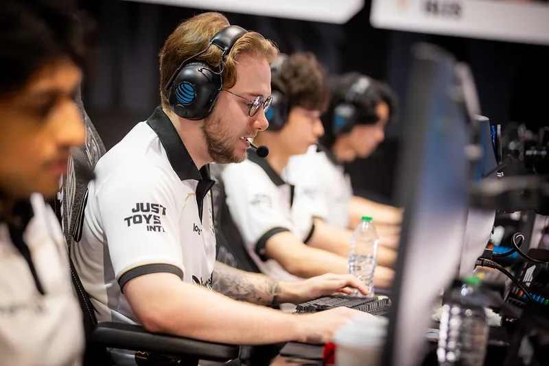 LYON en los playoffs de la LCS